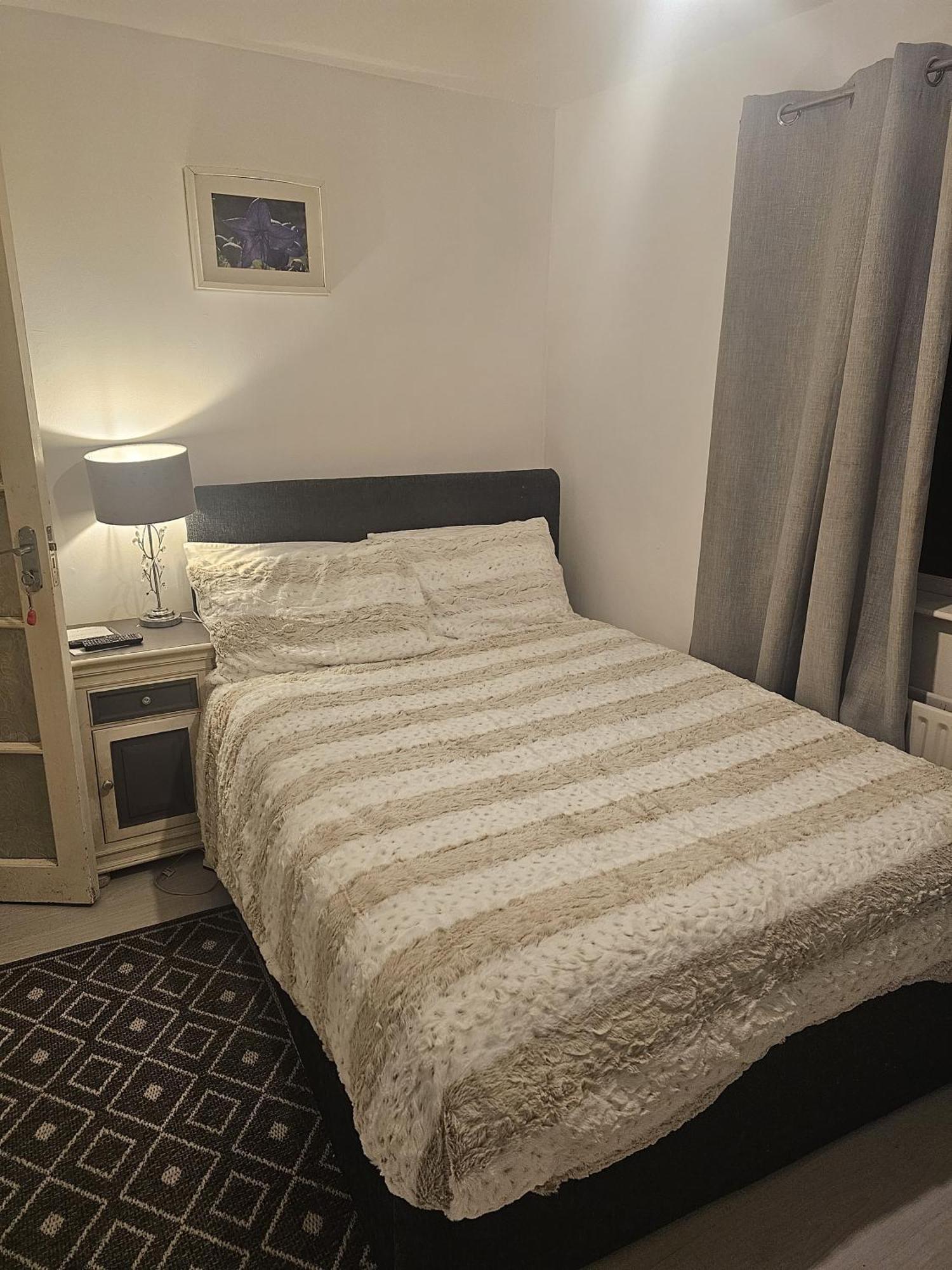 Private Room To Rent 米德尔顿 外观 照片